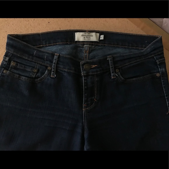 Abercrombie and Fitch size 4L jeans - Picture 2 of 4